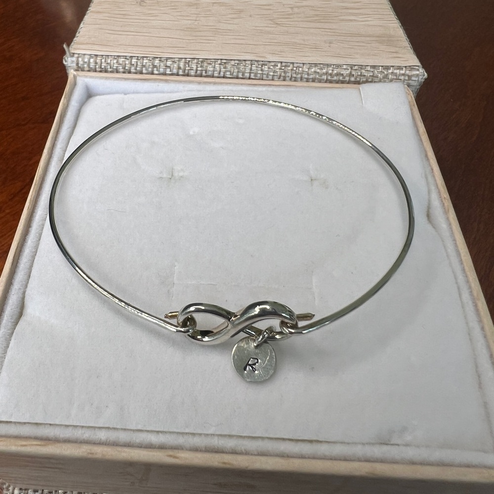 Infinity Bracelet - Picture 3 of 3